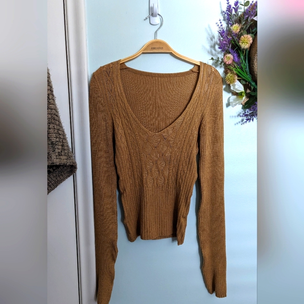 Camel Cable knit Sweater
